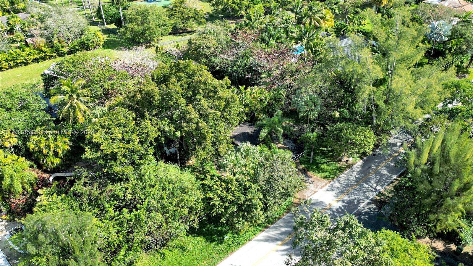 AVOCADO LAND CO SUB - Residential