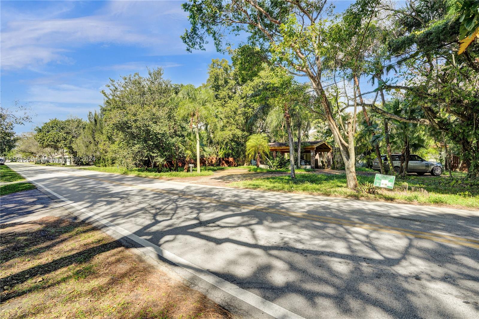 AVOCADO LAND CO SUB - Residential