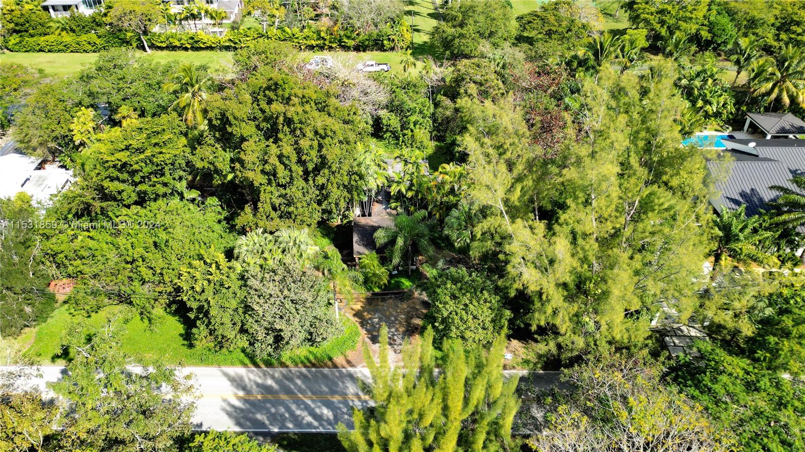 AVOCADO LAND CO SUB - Residential