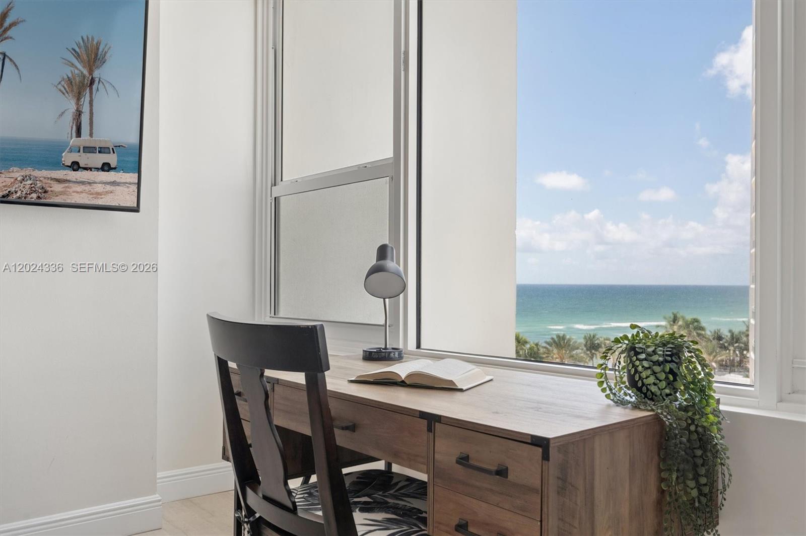 ALEXANDER TOWERS CONDO - Residential