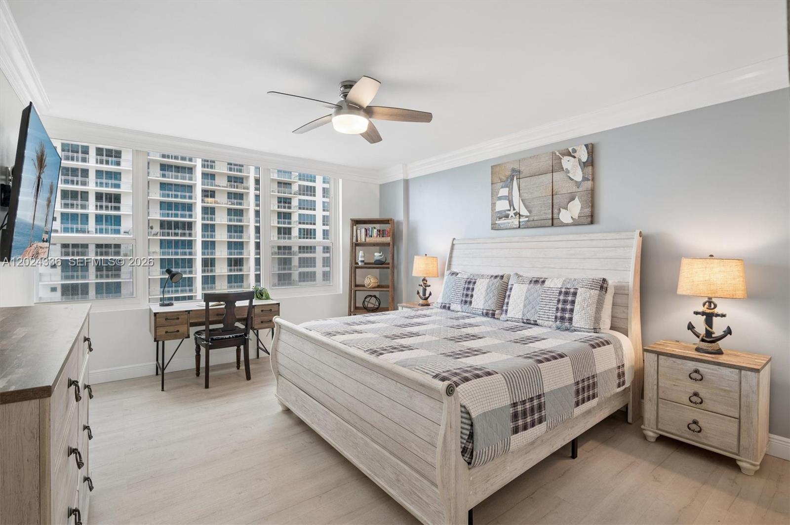 ALEXANDER TOWERS CONDO - Residential