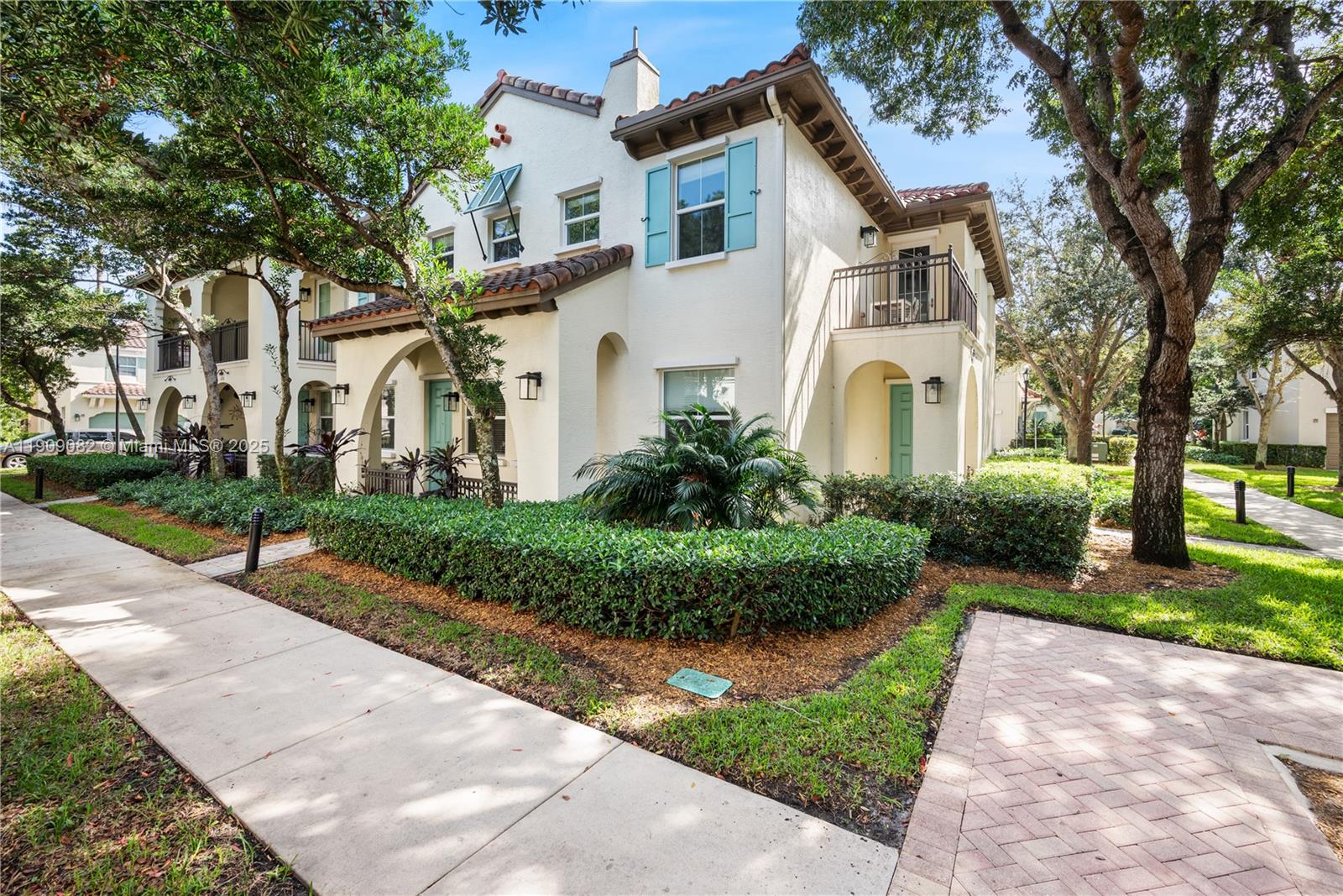 CASCADA AT MONTERRA - Residential Lease