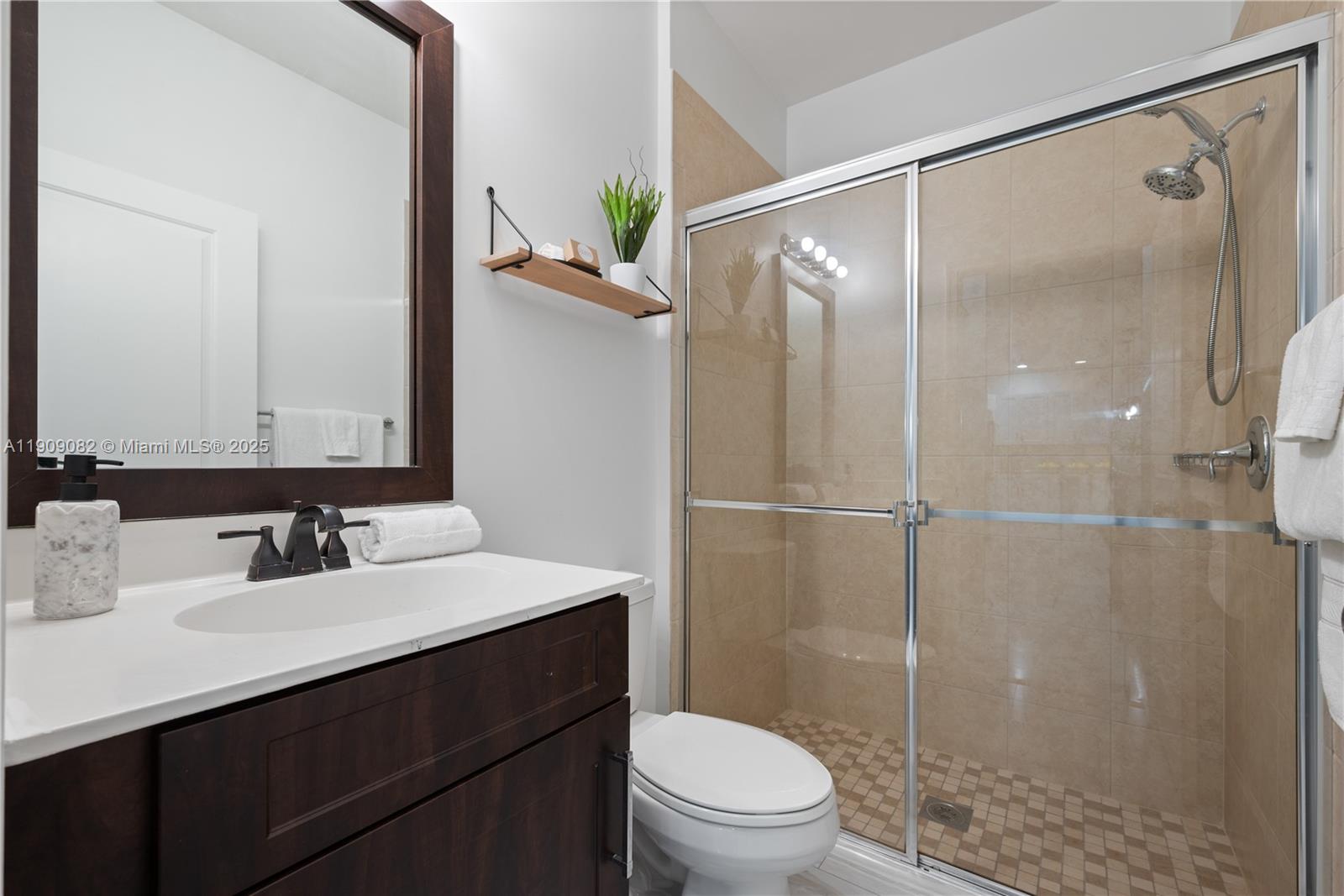 CASCADA AT MONTERRA - Residential Lease