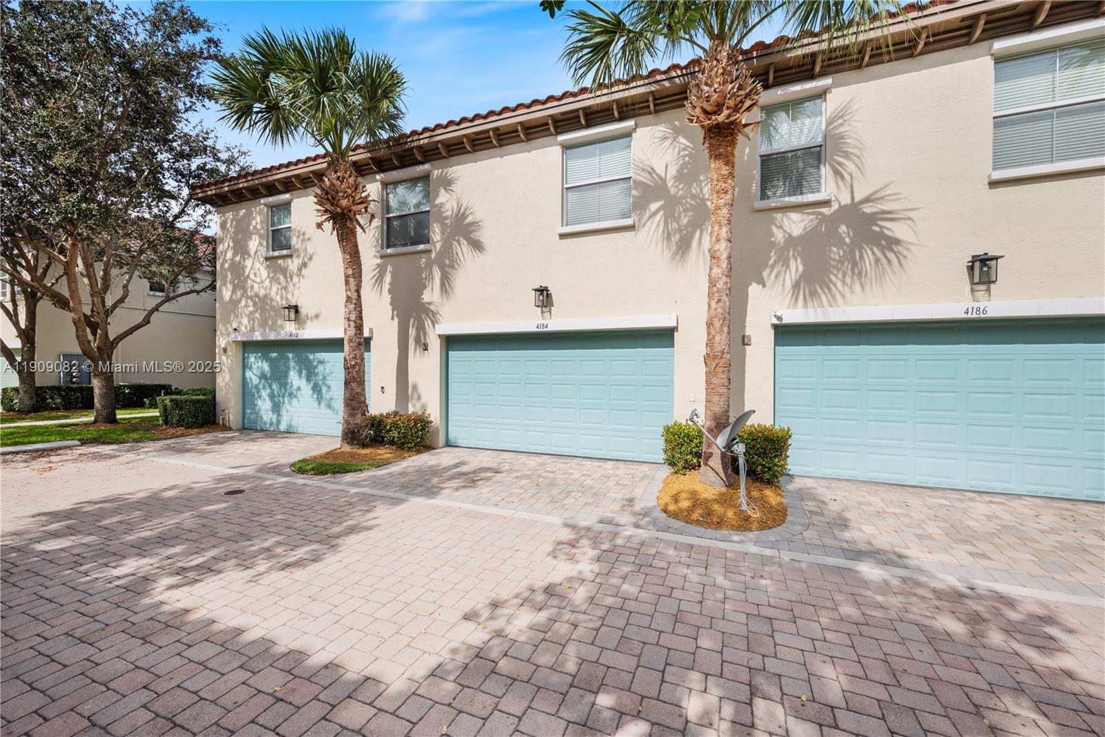 CASCADA AT MONTERRA - Residential Lease