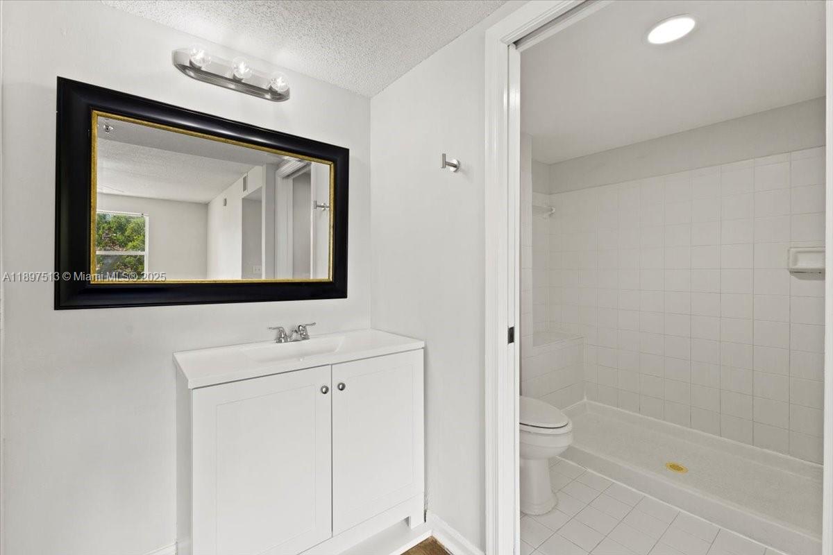 CLUB CARIBE CONDO - Residential Lease