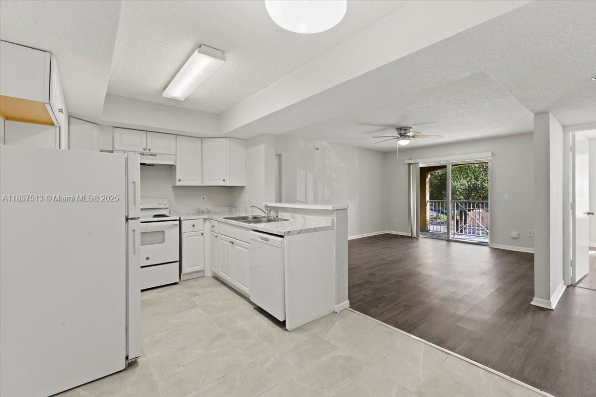 CLUB CARIBE CONDO - Residential Lease