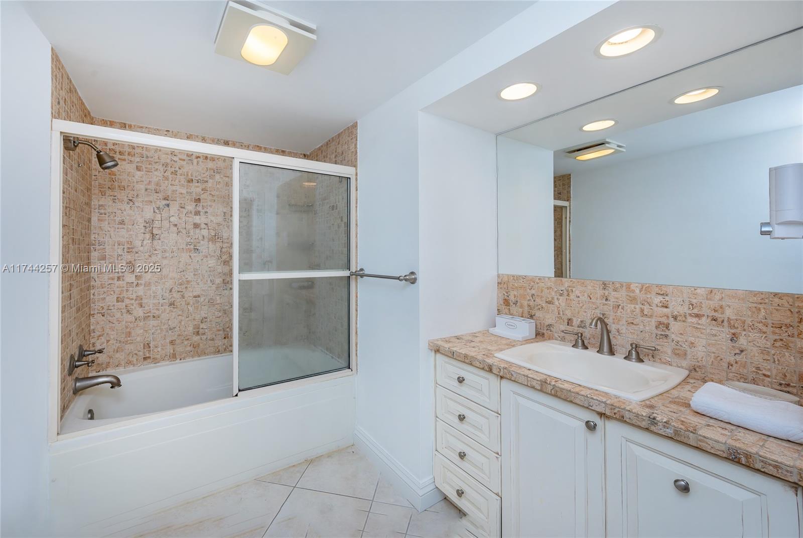 Tidemark - Residential Lease