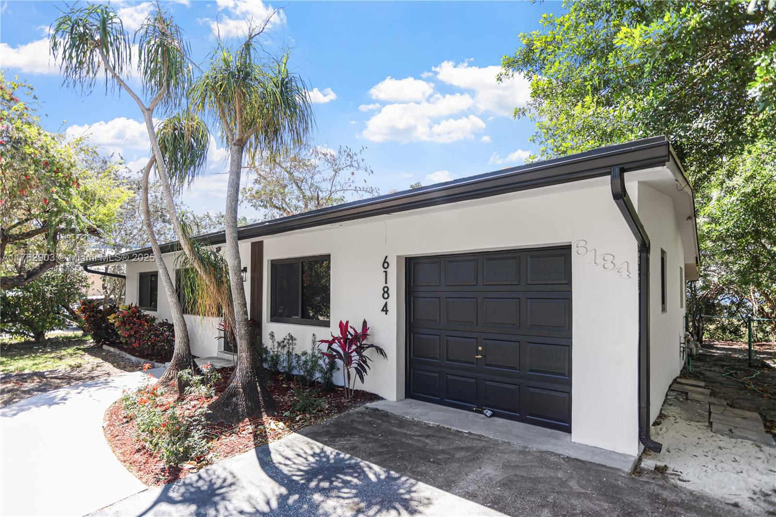 Property for Sale at 6184 Nw 20th Ct, Margate, Broward County, Florida - Bedrooms: 3 
Bathrooms: 2  - $499,000