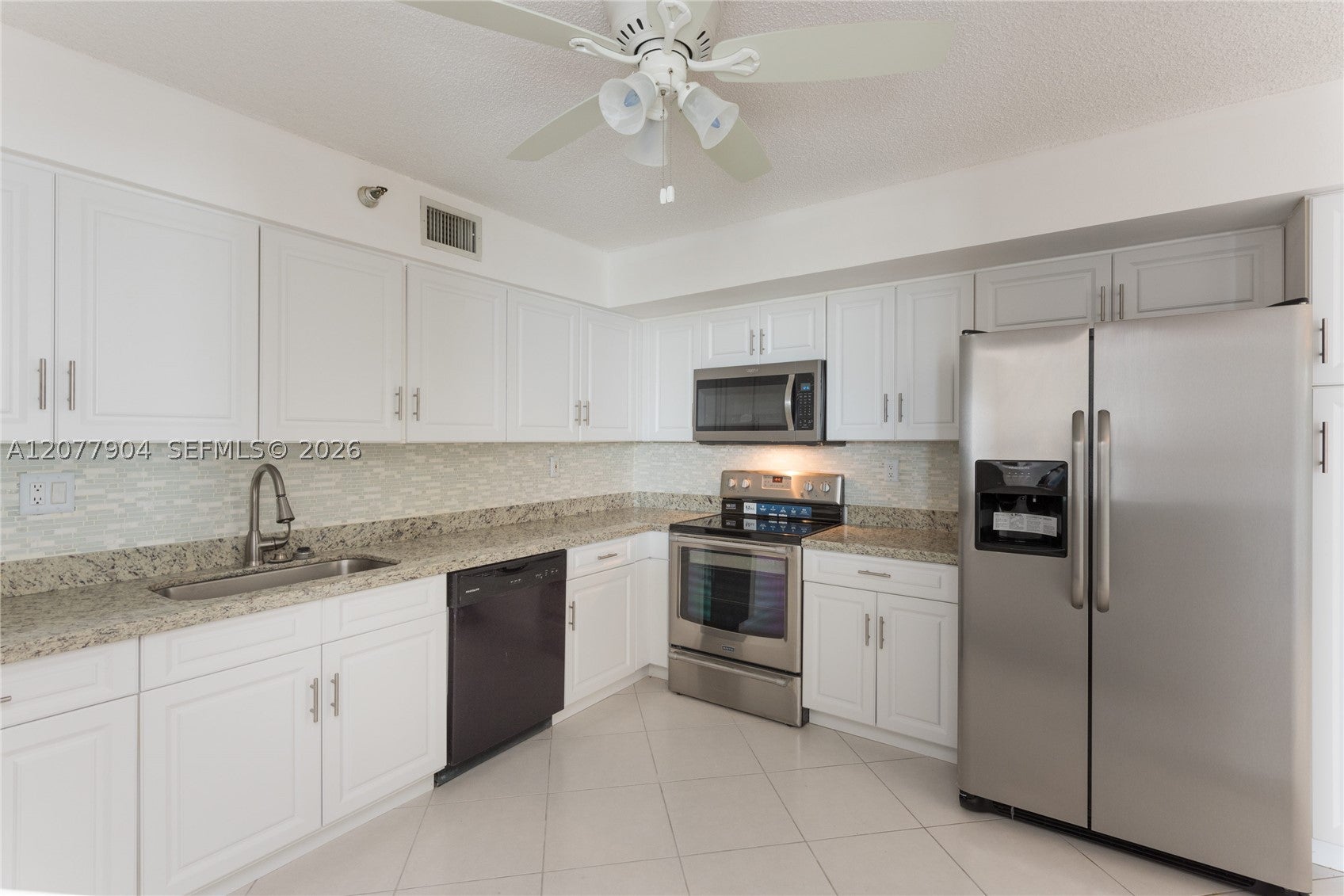 3500 Mystic Pointe Dr