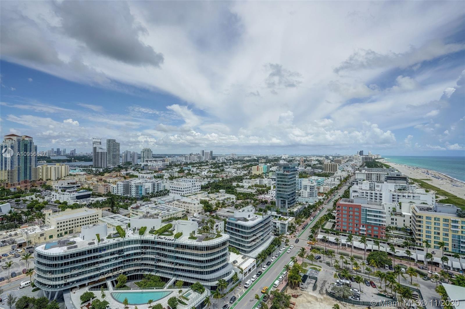 CONTINUUM ON SOUTH BEACH - Residential