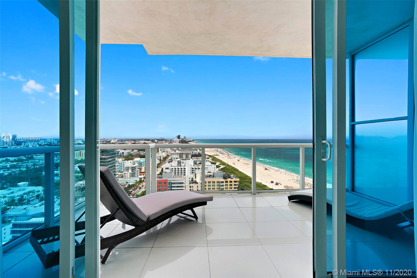 CONTINUUM ON SOUTH BEACH - Residential