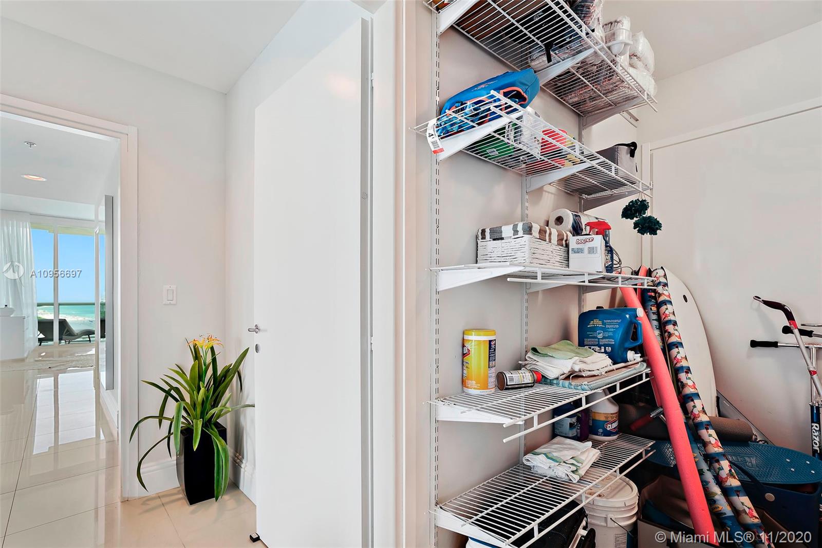 CONTINUUM ON SOUTH BEACH - Residential