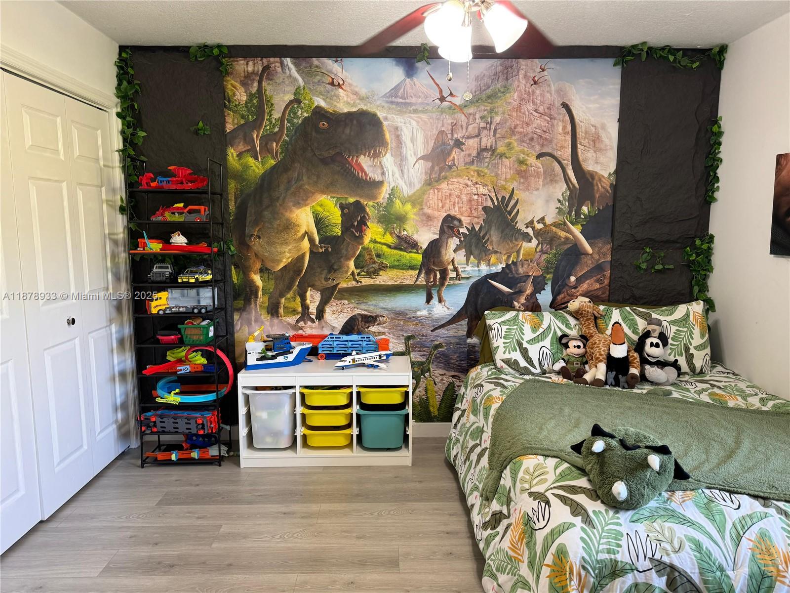 ARENAL SUB - Residential Lease