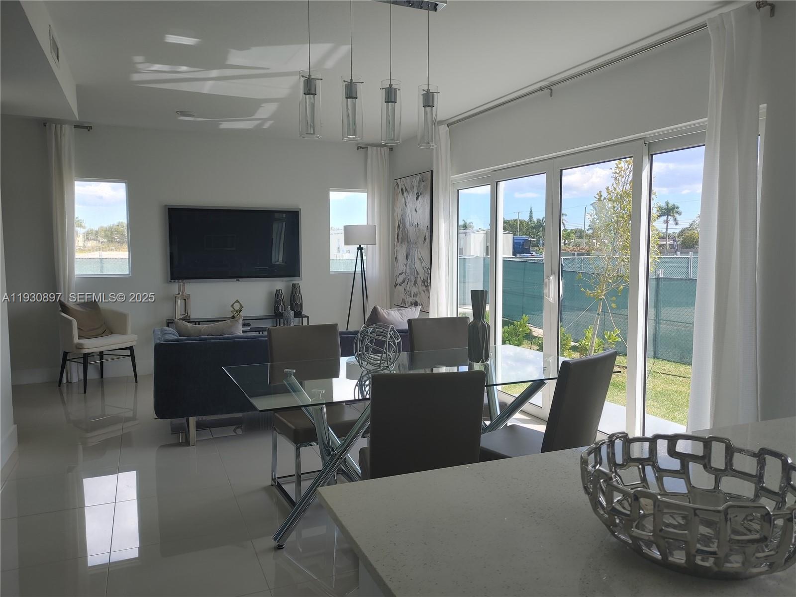 AURORA - Residential Lease