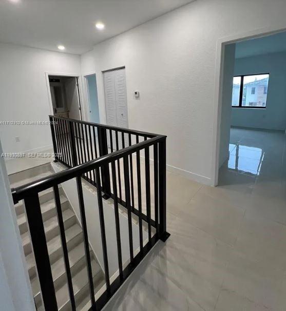 AURORA - Residential Lease