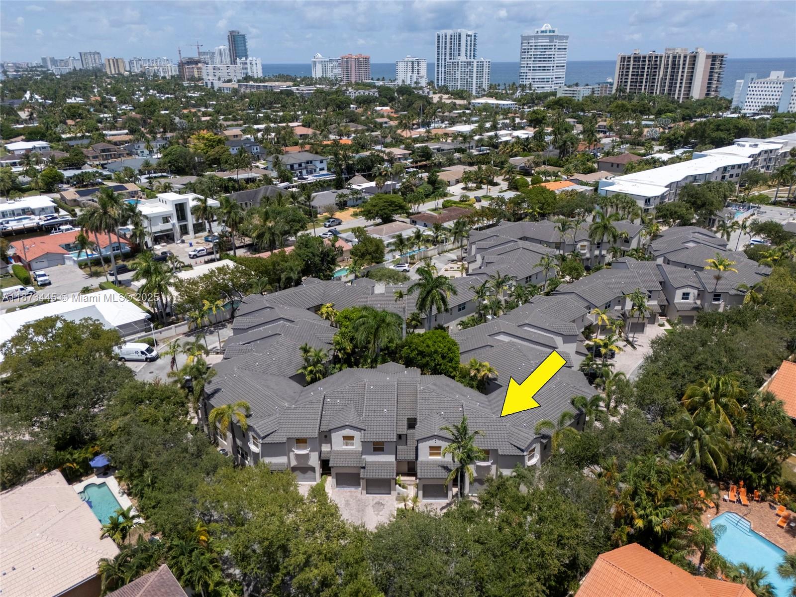 OCEAN WALK VILLAS CONDO - Residential