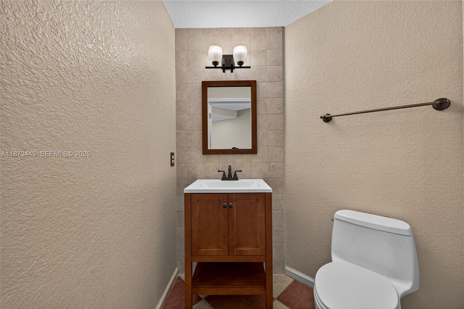 OCEAN WALK VILLAS CONDO - Residential