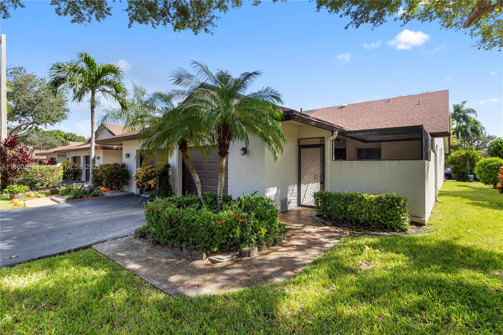 View photos, virtual tours, details... 6050 NW 92nd Ave