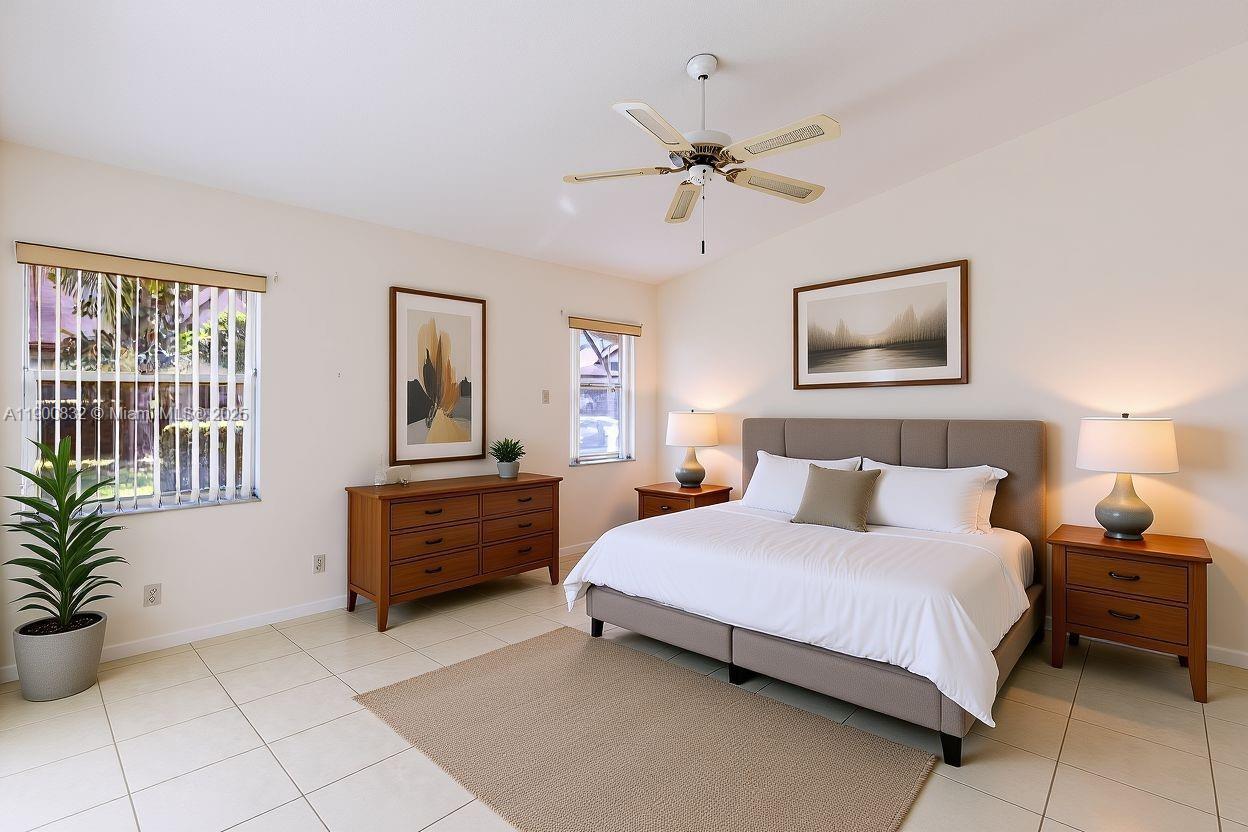 LANDINGS ON CYPRESS GREEN - Residential