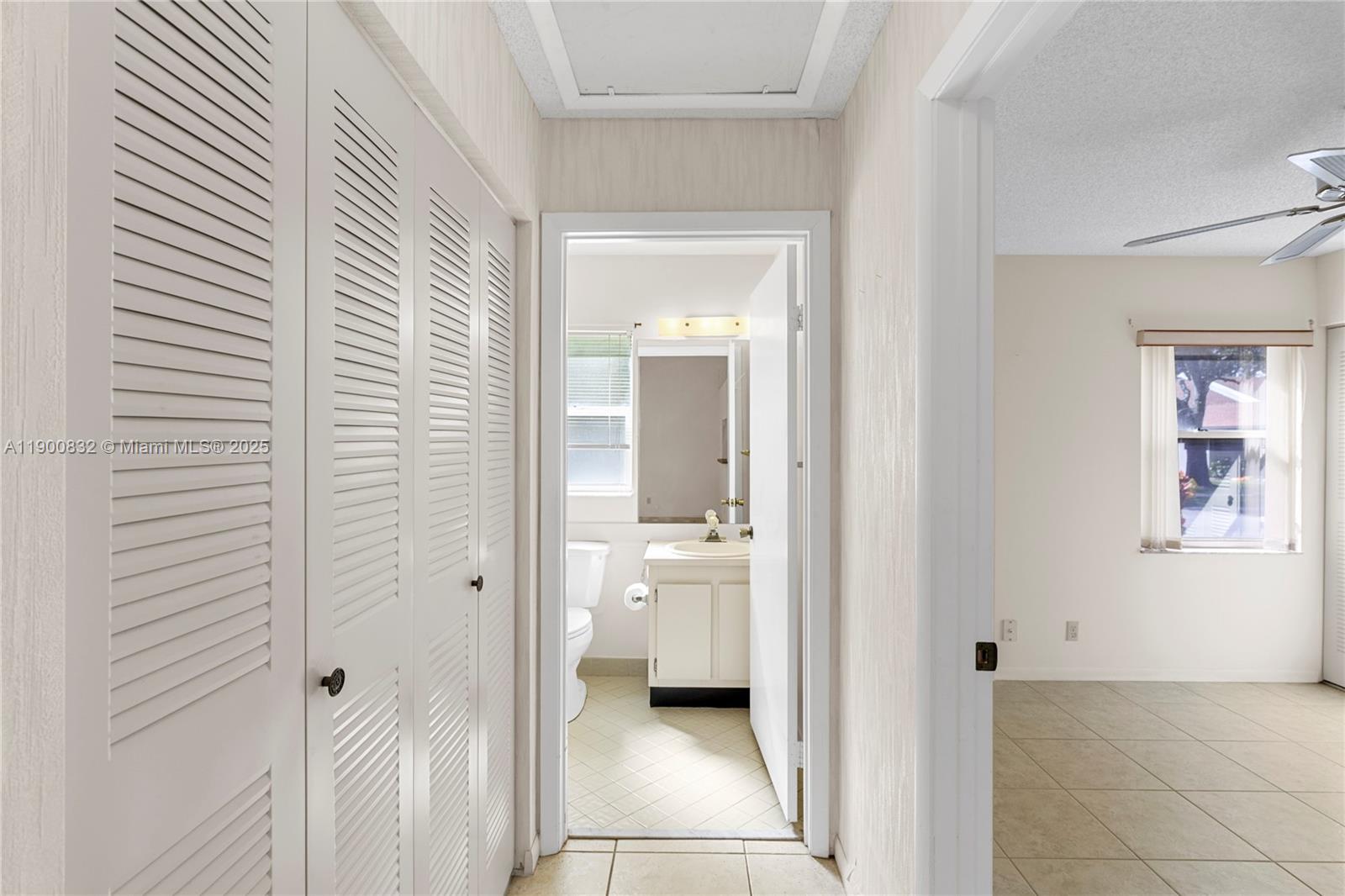 LANDINGS ON CYPRESS GREEN - Residential