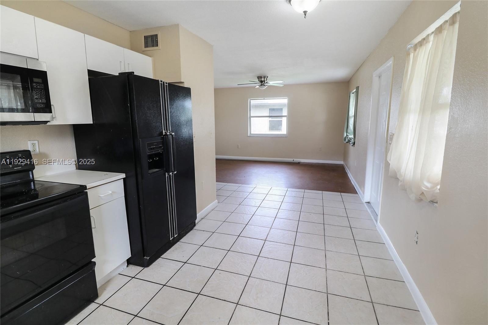 POMPANO BEACH - Residential
