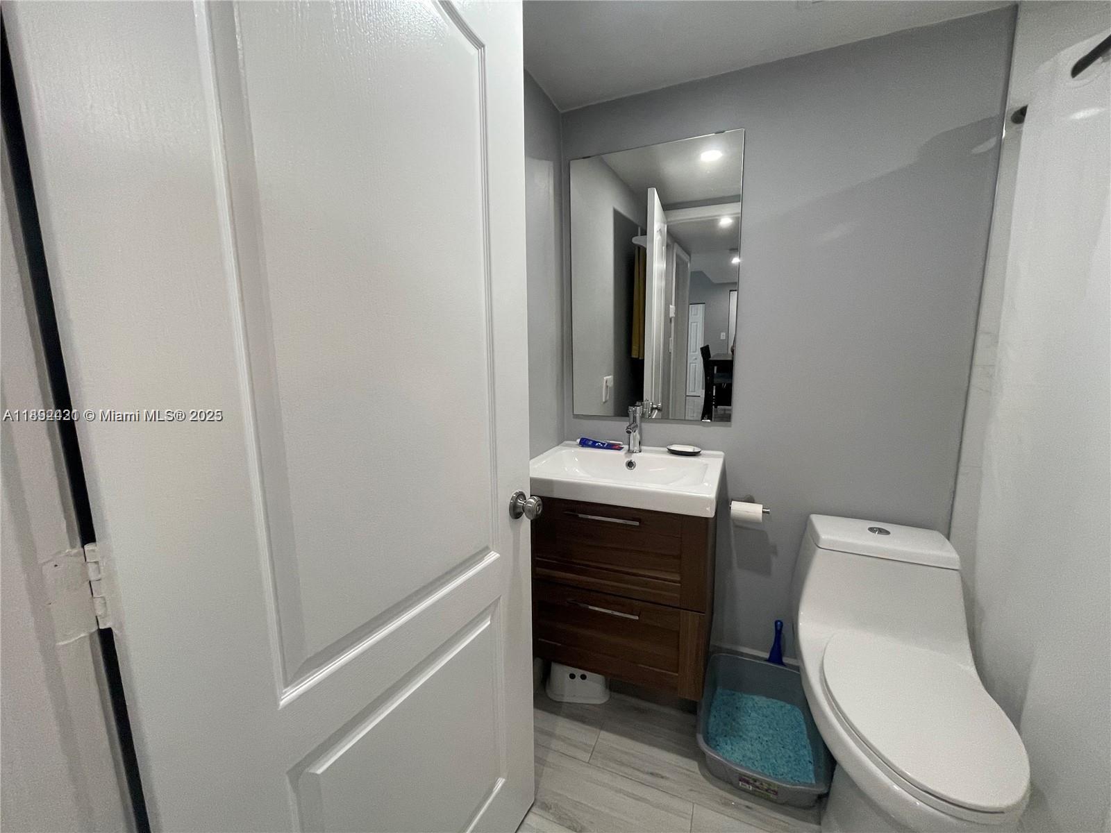 KEYSTONE POINT CONDO - Residential Lease