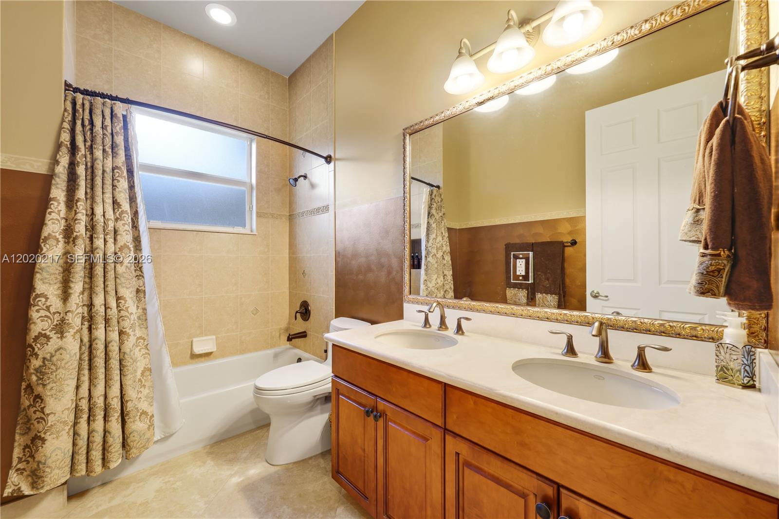 LONG LAKE RANCHES PLAT ON - Residential