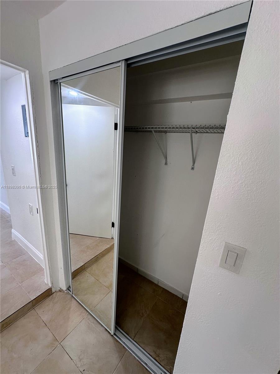 ALTOS DEL MAR NO 4 - Residential Lease