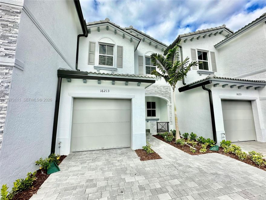 FOR RENT. Townhouse in the newly developed Cedar Point community by Lennar. 3 Bedrooms and 2.5 Bathrooms.  This modern residence features a private garage, bright open living areas, a charming patio perfect for relaxing or entertaining and modern and well equipped Club House. Prime location behind South Dade Toyota with quick access to US-1, Florida Turnpike, and Homestead Air Reserve Base. Minutes from shopping, schools, restaurants, Black Point Marina, and Schnebly Redland’s Winery. Enjoy resort-style community amenities and a vibrant neighborhood. Perfect for tenants seeking comfort, convenience, and a modern lifestyle in a rapidly growing area. Schedule your showing today.