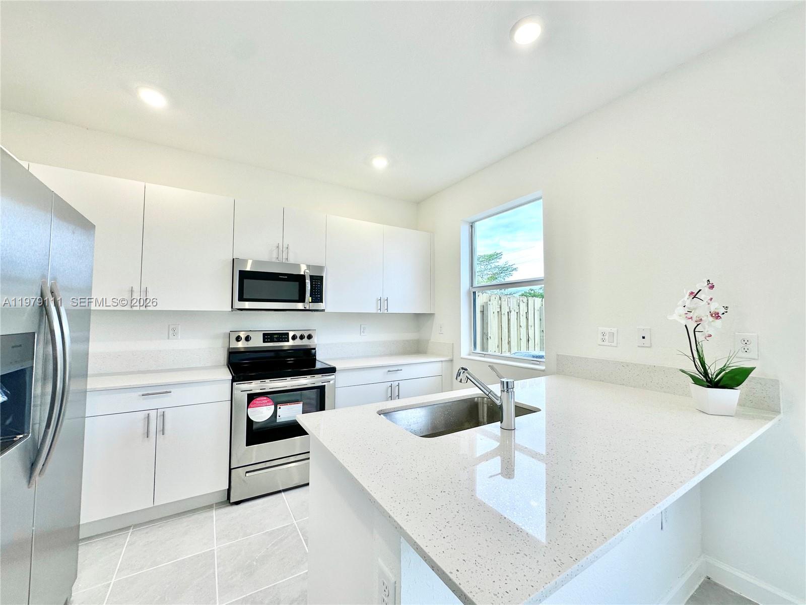 CEDAR POINT - Residential Lease