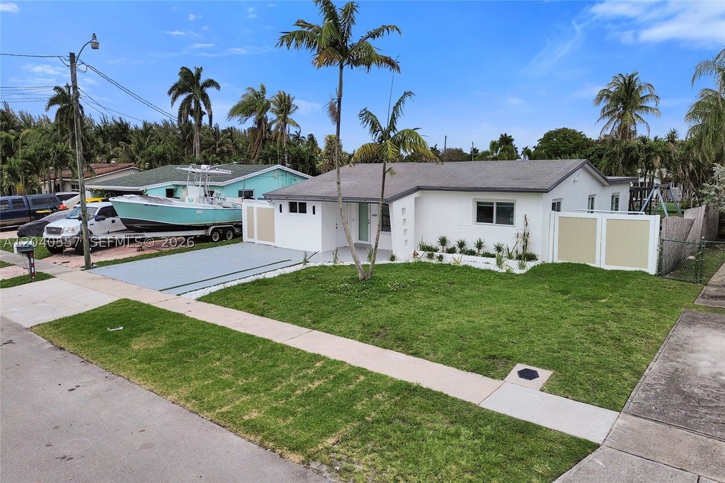 Photo of 4480 SW 34th Dr, Dania Beach, FL 33312 (MLS # A12040557)