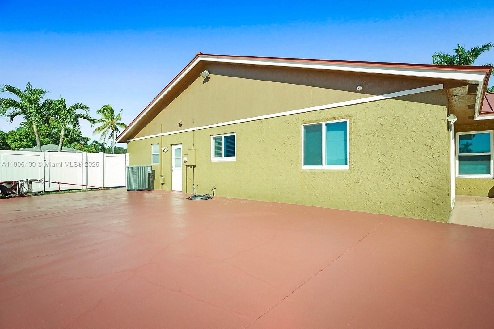 R Y K HOMESITES - Residential