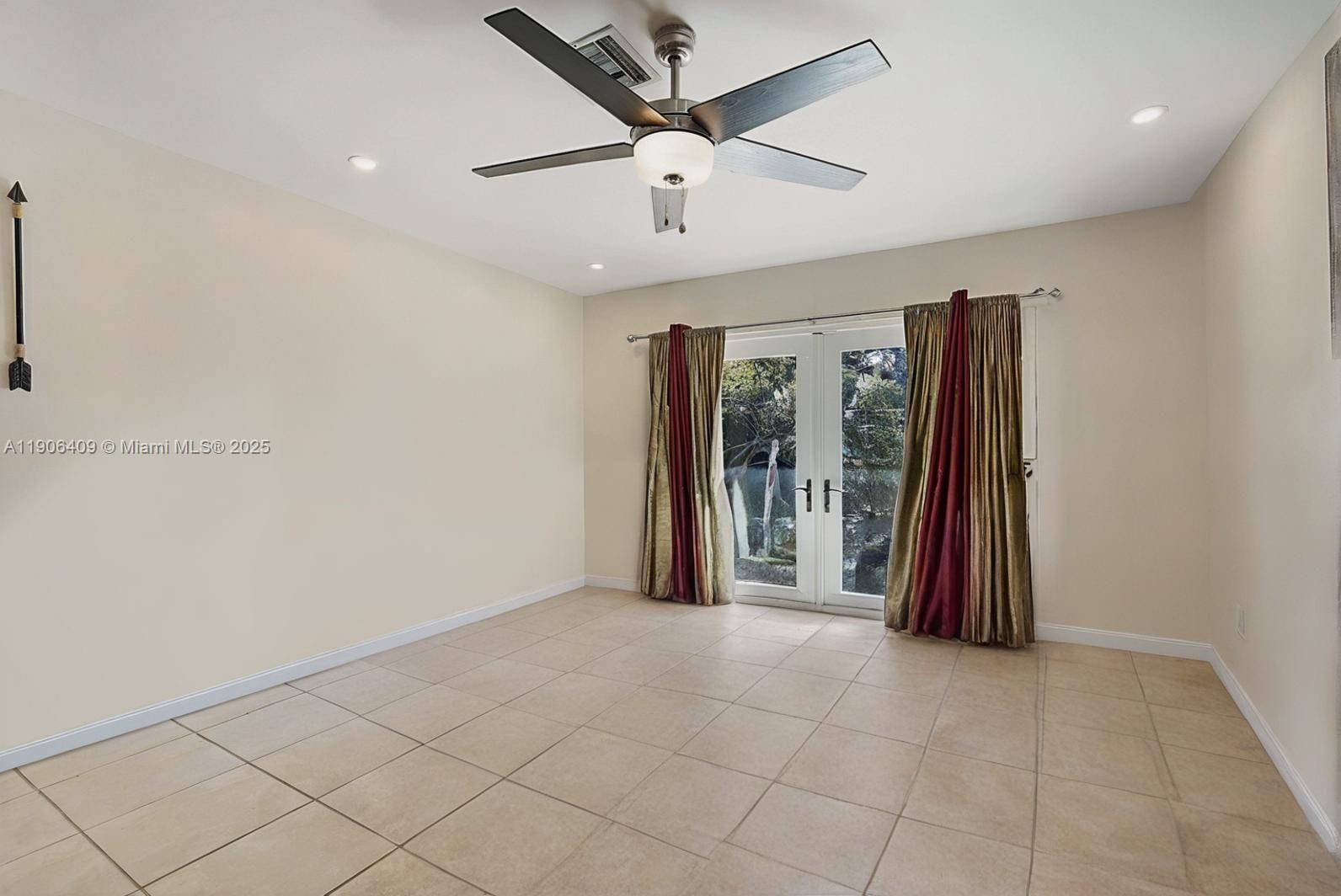 R Y K HOMESITES - Residential