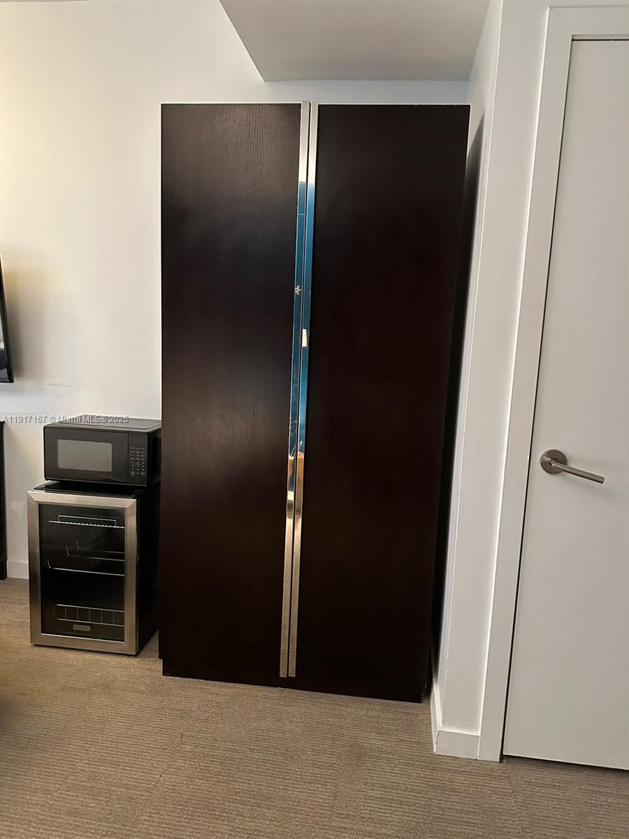 SOLE CONDO - Residential