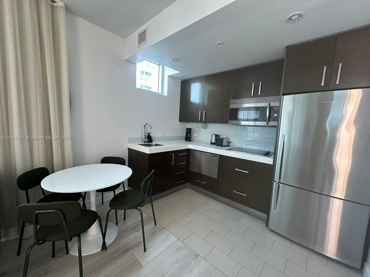 SOLE CONDO - Residential