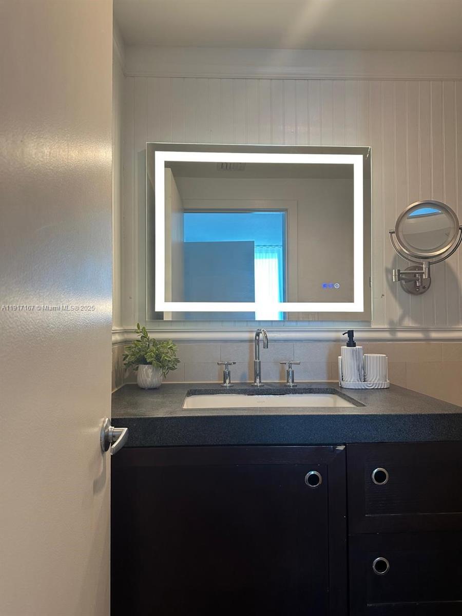 SOLE CONDO - Residential