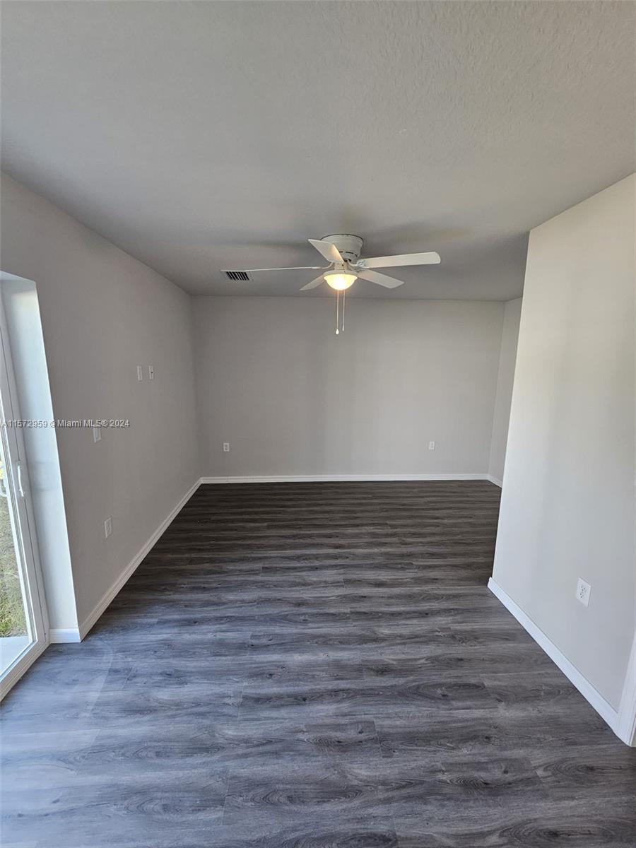 Las Villas at Kenilworth - Residential