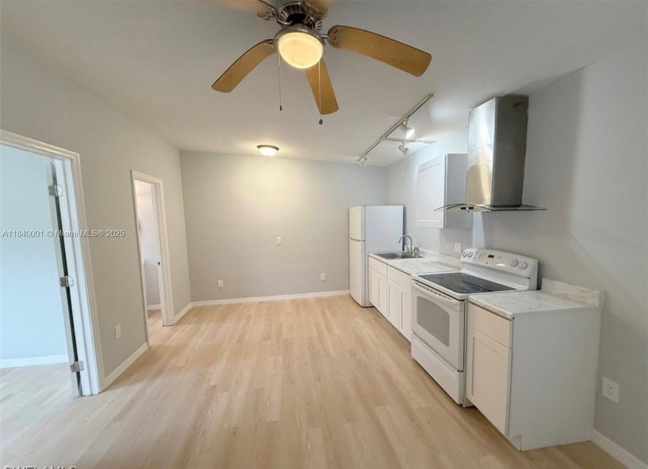 1115 7th way 1115
