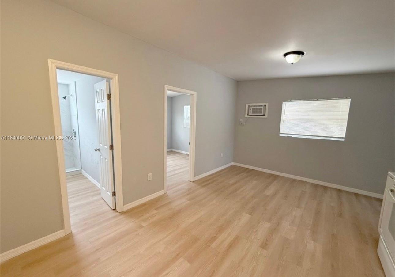 1115 7th way 1115