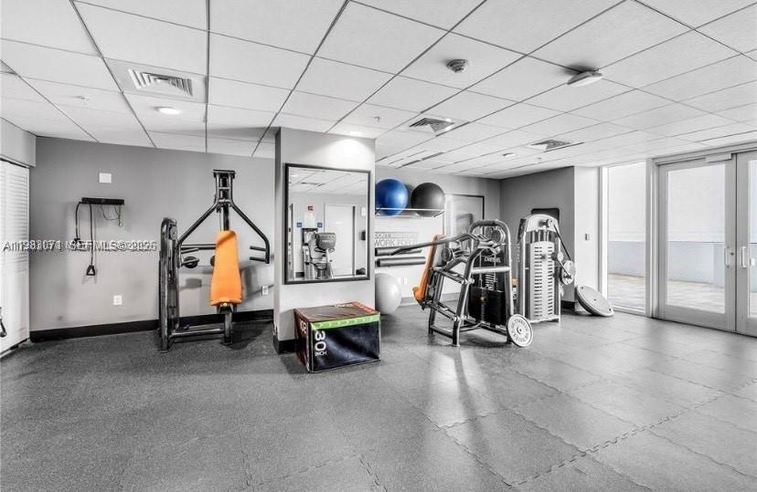 UPTOWN LOFTS CONDO - Residential Lease