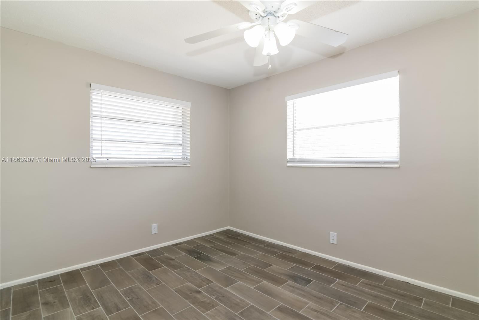 KENDALL GREEN SEC E - Residential Lease