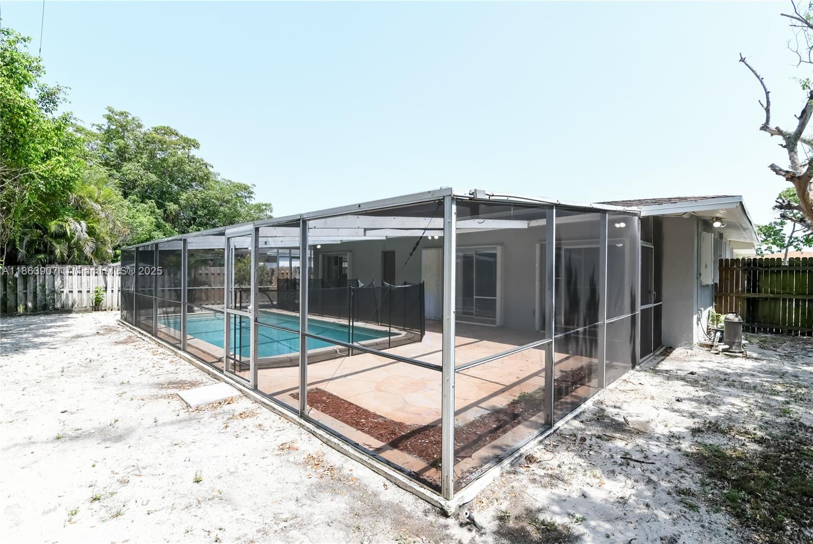 KENDALL GREEN SEC E - Residential Lease