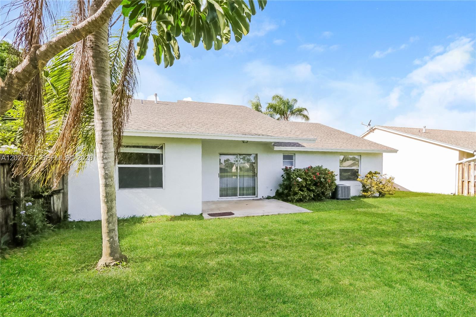 LEE ESTATES 5 - Residential