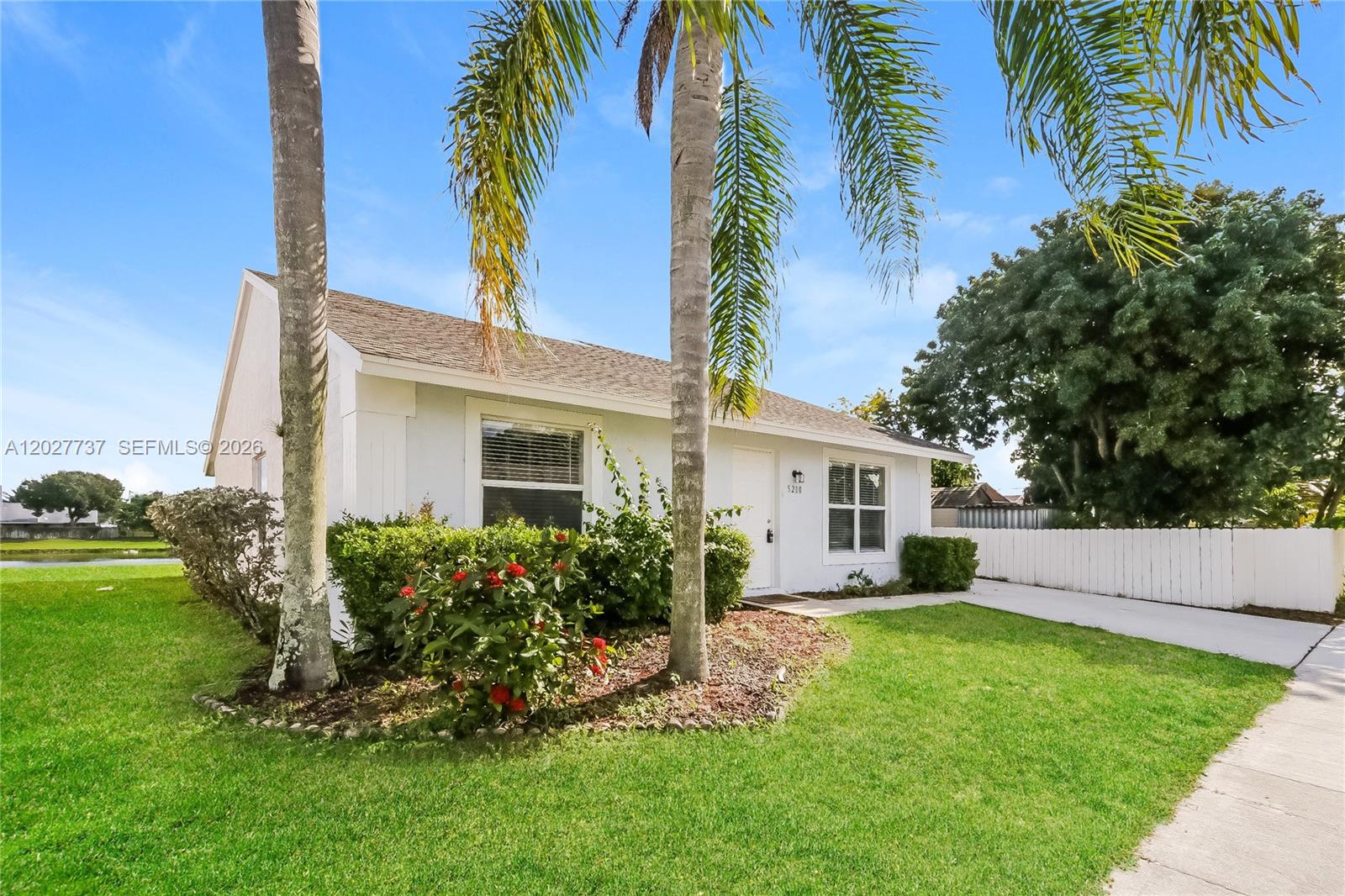 5200 Blueberry Hill Ave