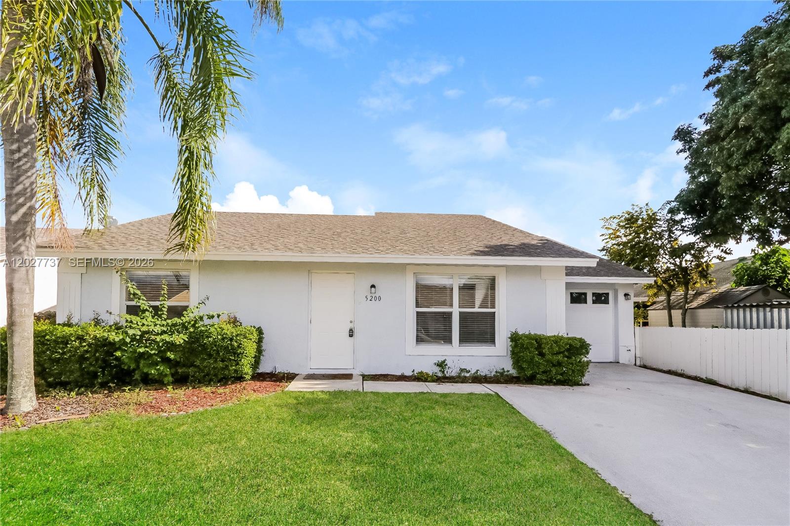 LEE ESTATES 5 - Residential