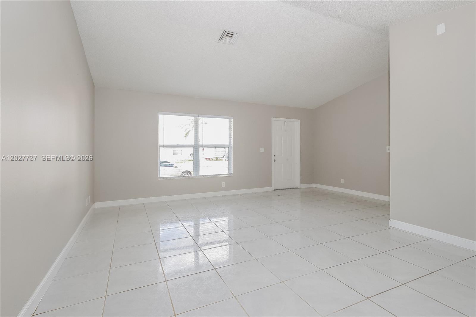 5200 Blueberry Hill Ave