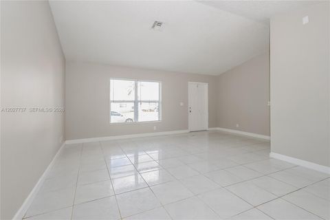 Tiny photo for 5200 Blueberry Hill Ave, Lake Worth, FL 33463 (MLS # A12027737)