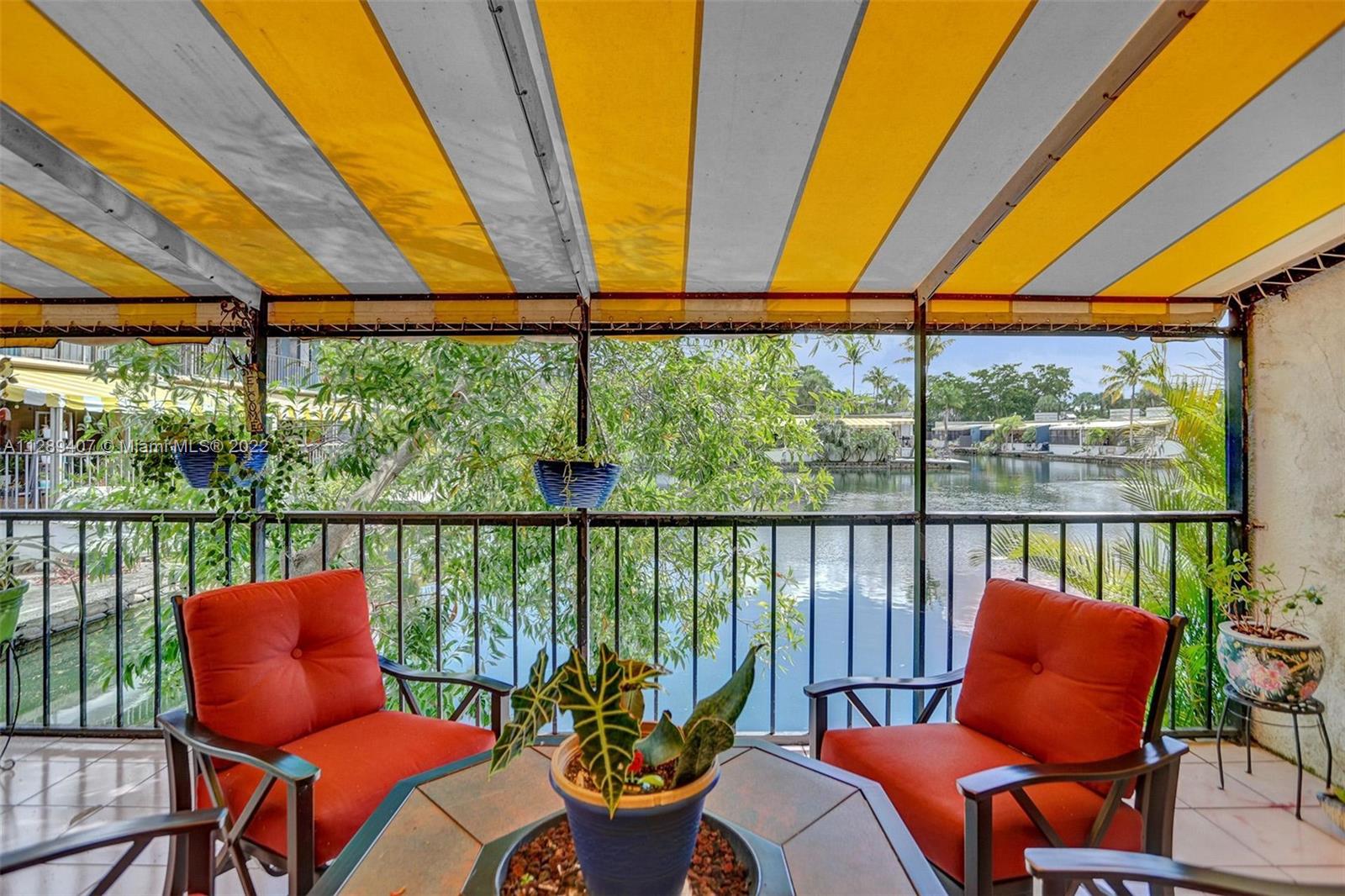 MIAMI LAKES WINDMILL GATE - Residential