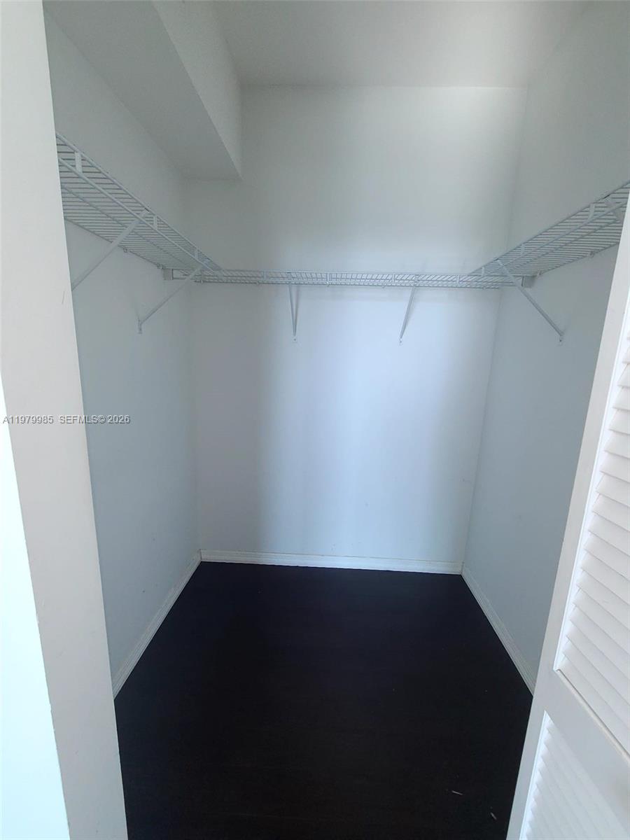 THE PLAZA ON BRICKELL - Residential Lease