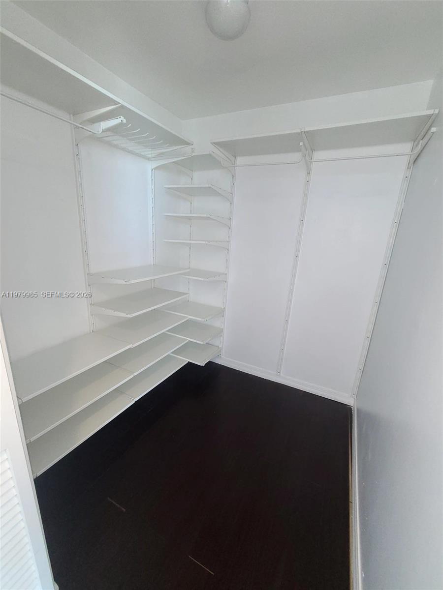 THE PLAZA ON BRICKELL - Residential Lease